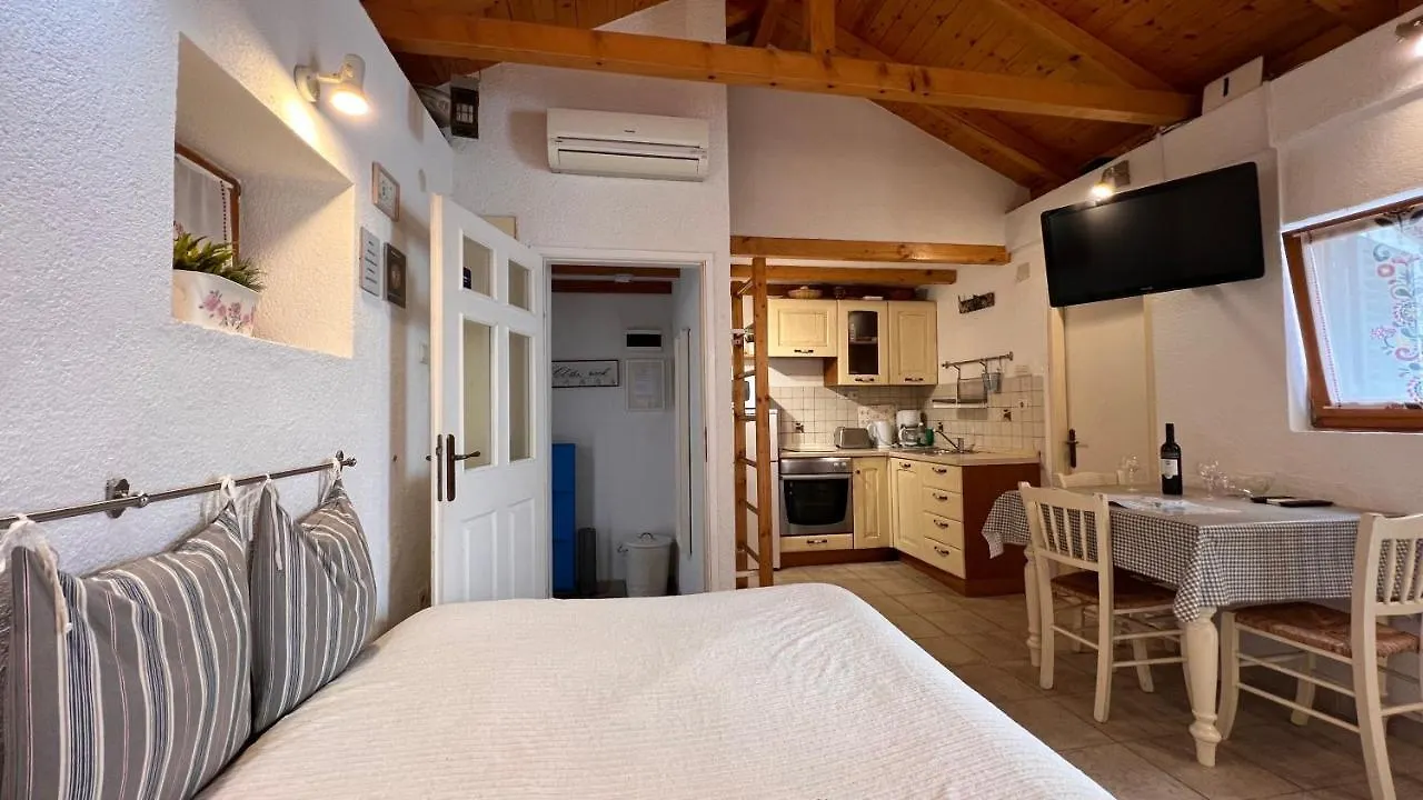 Studio Apartment Karlo Split