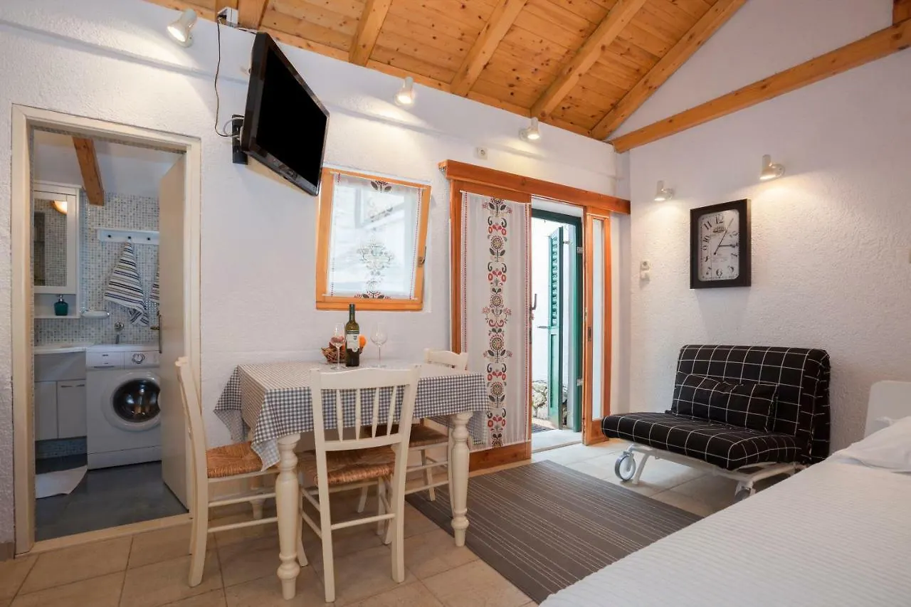 Studio Apartment Karlo Split